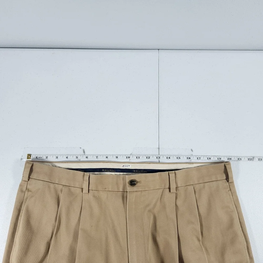 Brooks Brothers Advantage Chino Elliot Pleated Khaki Pants Mens 40x32 Tan Cuffed